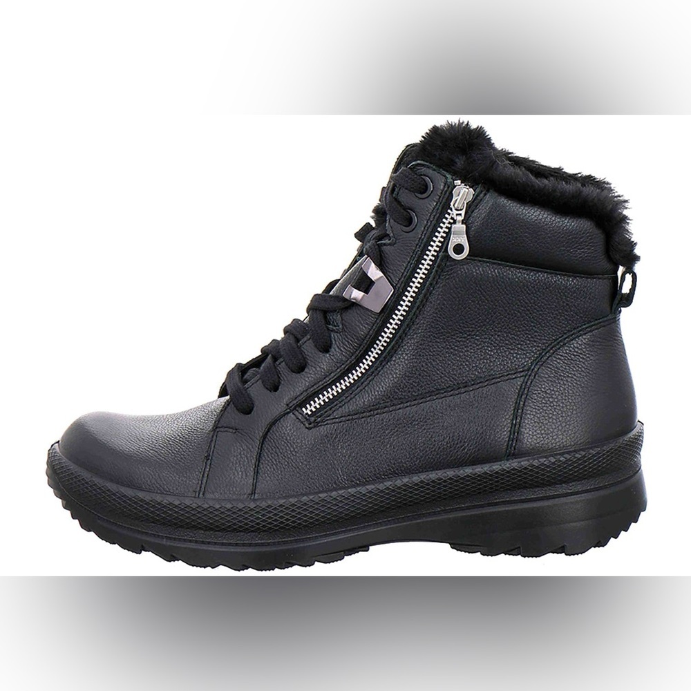 Jomos • Womens Boots in Black With Lamb Skin Lining